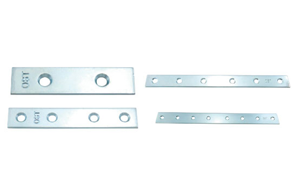 ユニクロプレート