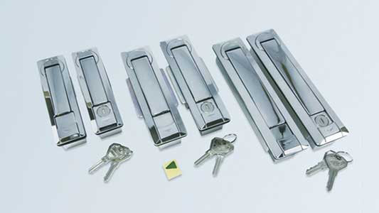 ＴＨＡ－３０２Ｊ－１