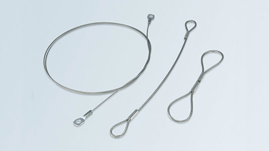 ＴＭ－１７３－Ｄ４