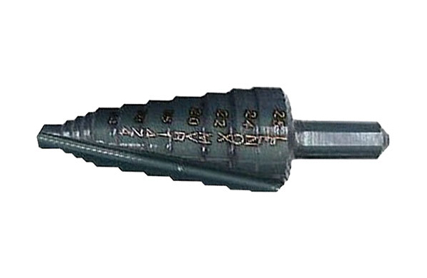 段付き　３０９６１ＭＶＢ１４２４