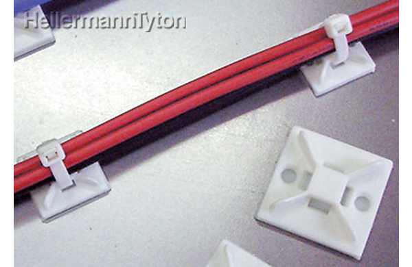 マウントベース（難燃グレード