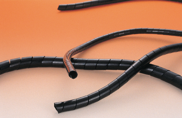 スパイラルチューブ（１２ナイロン