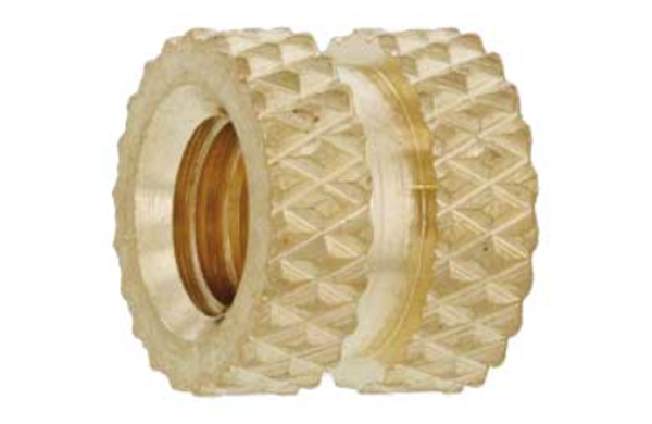 成型時インサート（ＸＺＥ溝入両面