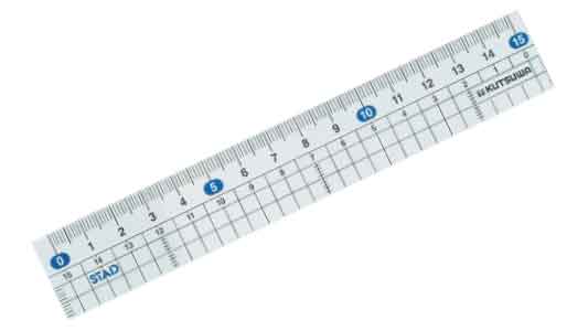 クツワ　定規　１５ＣＭ